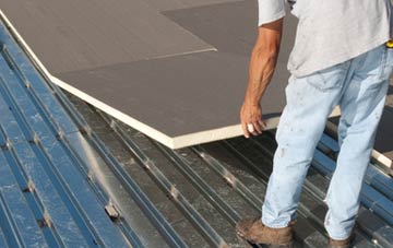 benefits of insulating Fridaythorpe flat roofing
